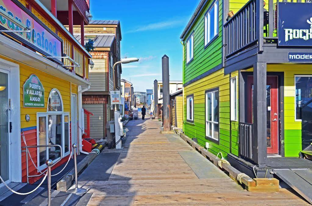 Fisherman'S Wharf Bed & Breakfast Victoria Eksteriør billede